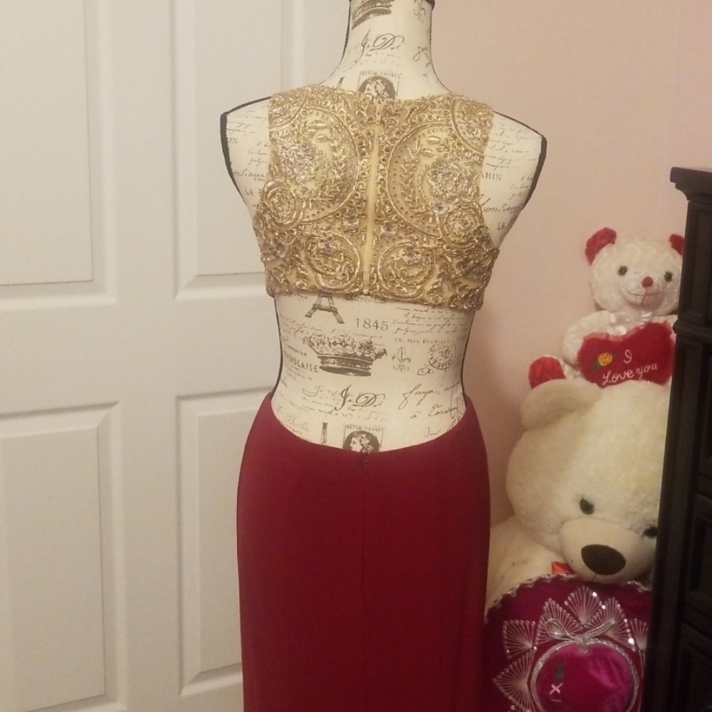 Dress - Picture 4 of 4